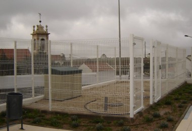 Escola de Santo Estevo das Gals, Portugal